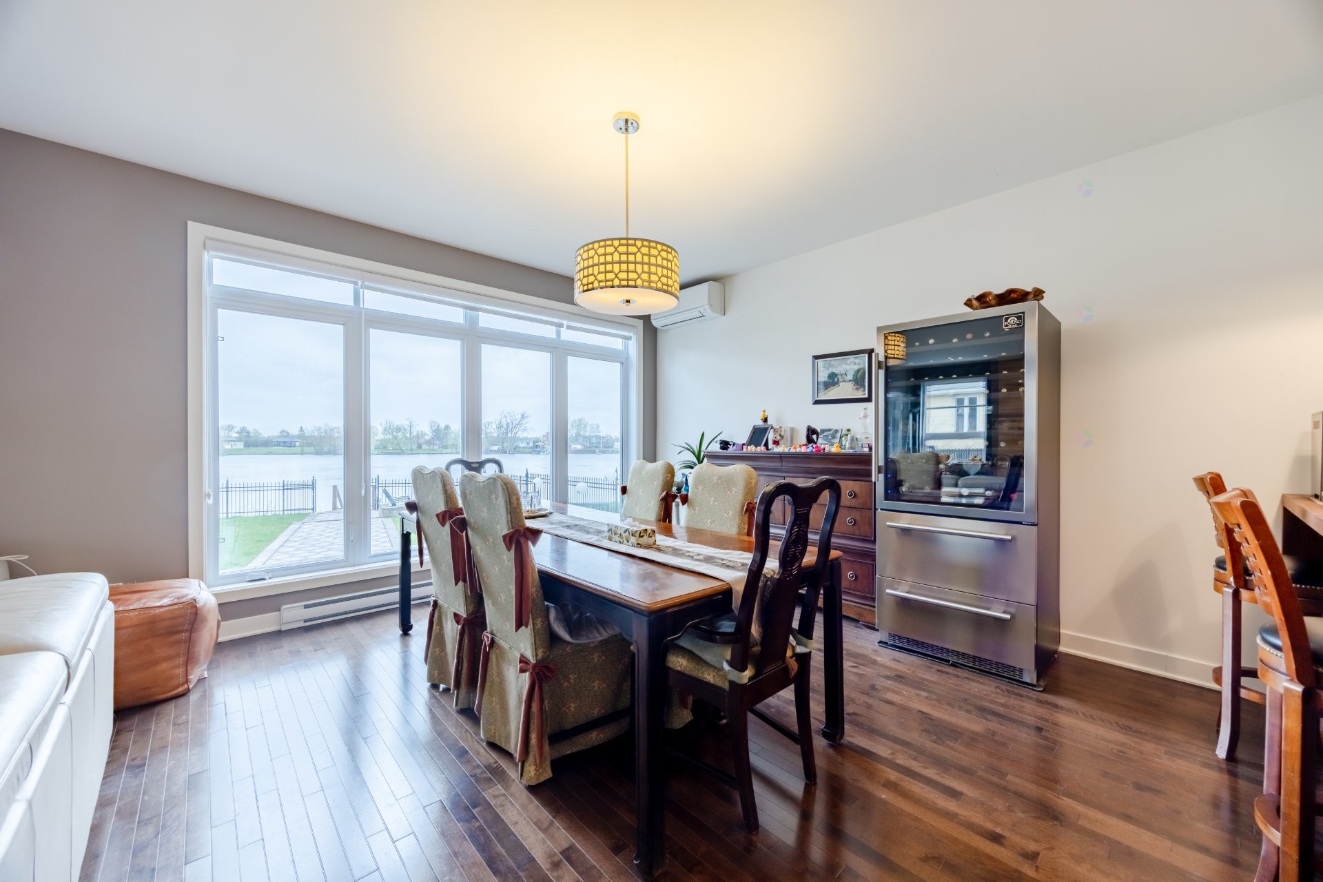









409


Ch. des Patriotes

,
Saint-Mathias-sur-Richelieu,




QC
J3L6C3

