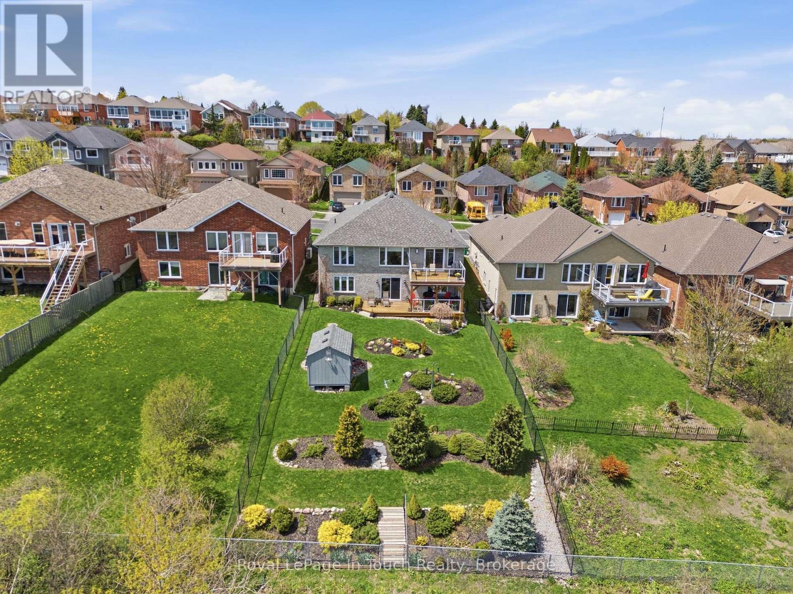












108 MILROY DRIVE

,
Peterborough (Northcrest Ward 5),




Ontario
K9H7T2

