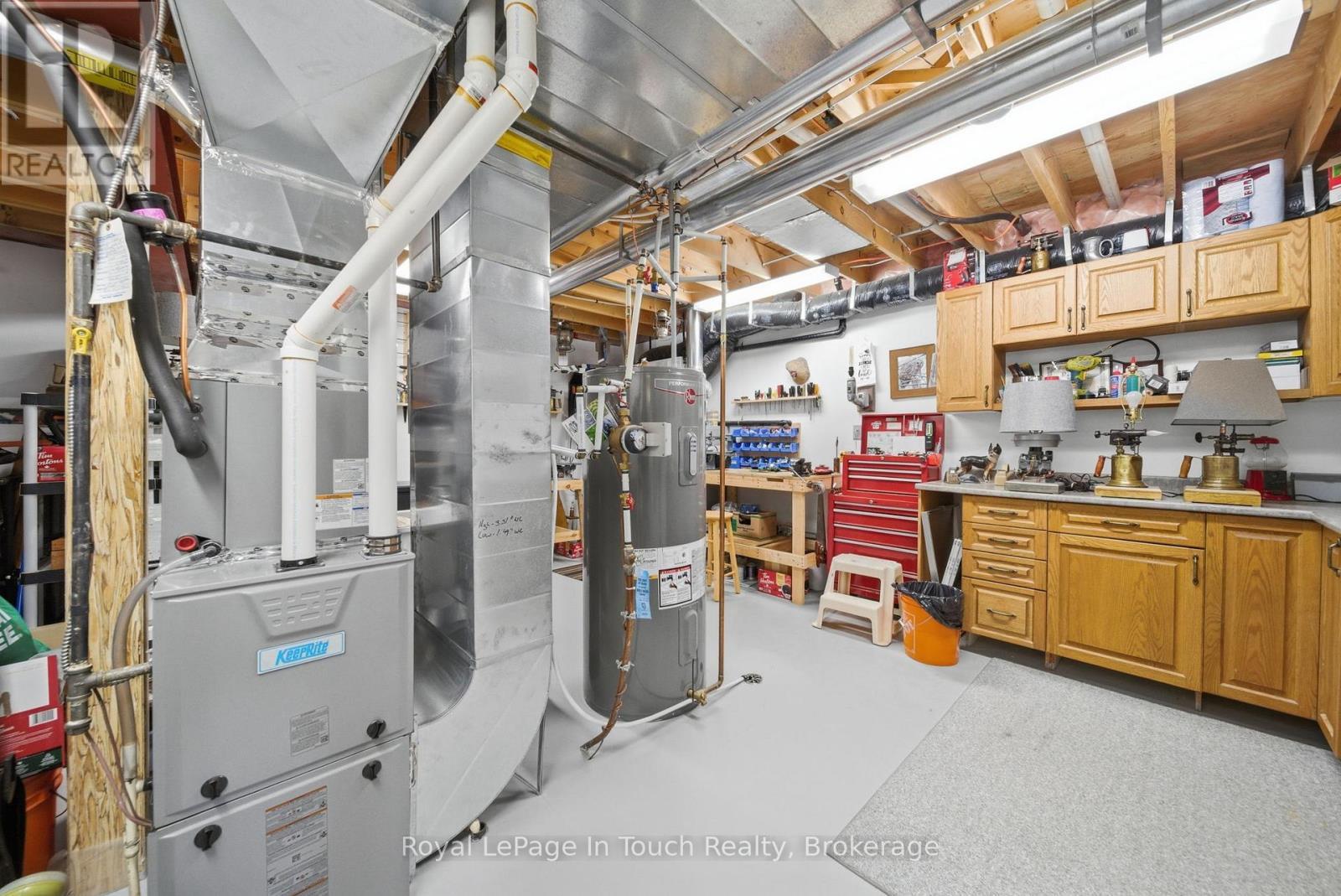 












108 MILROY DRIVE

,
Peterborough (Northcrest Ward 5),




Ontario
K9H7T2

