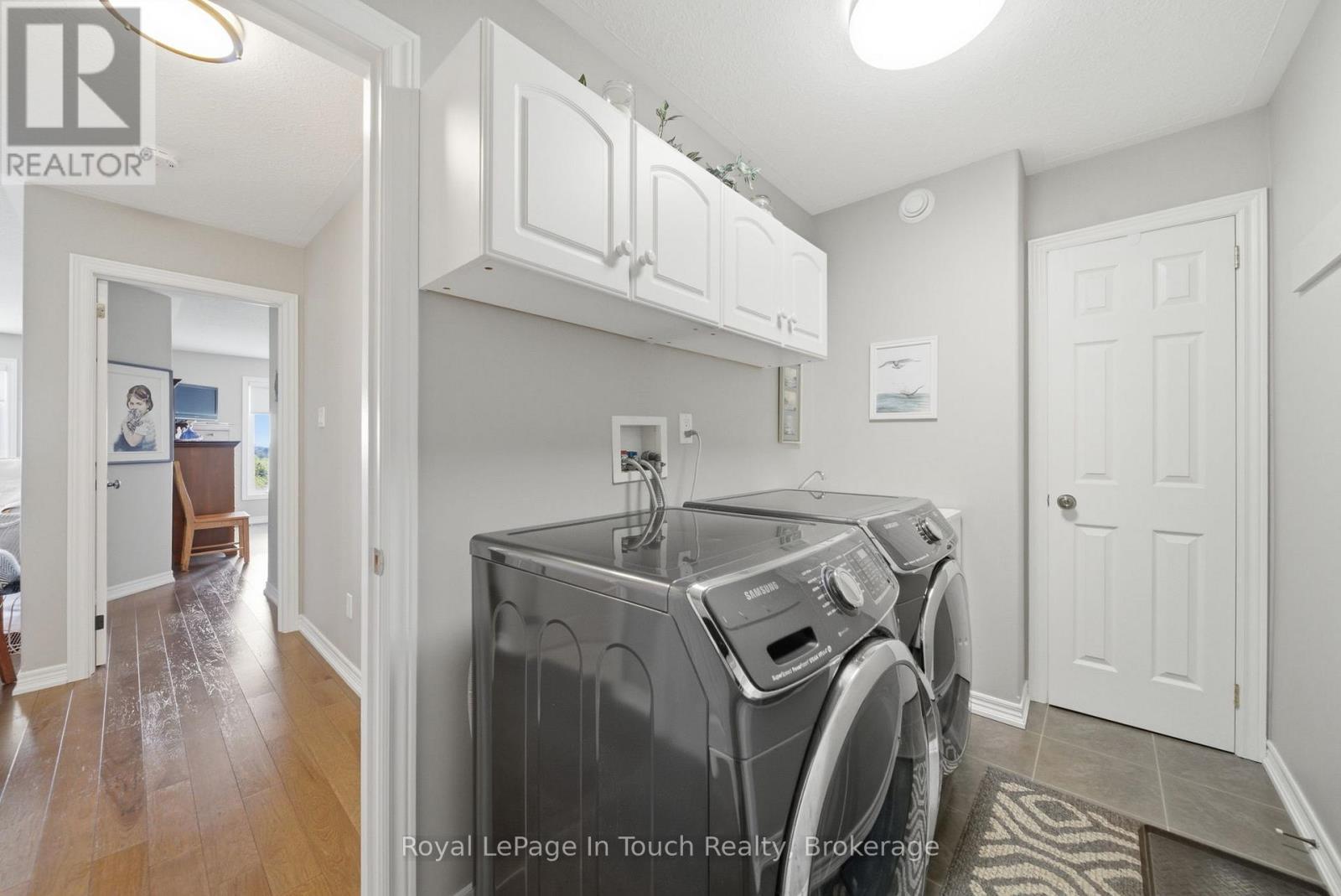 












108 MILROY DRIVE

,
Peterborough (Northcrest Ward 5),




Ontario
K9H7T2


