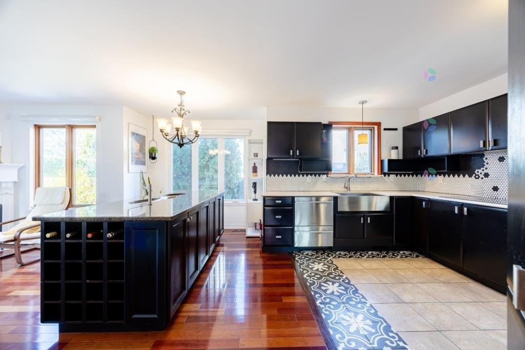 









1


Crois. Raspberry

,
Beaconsfield,




QC
H9W6C9

