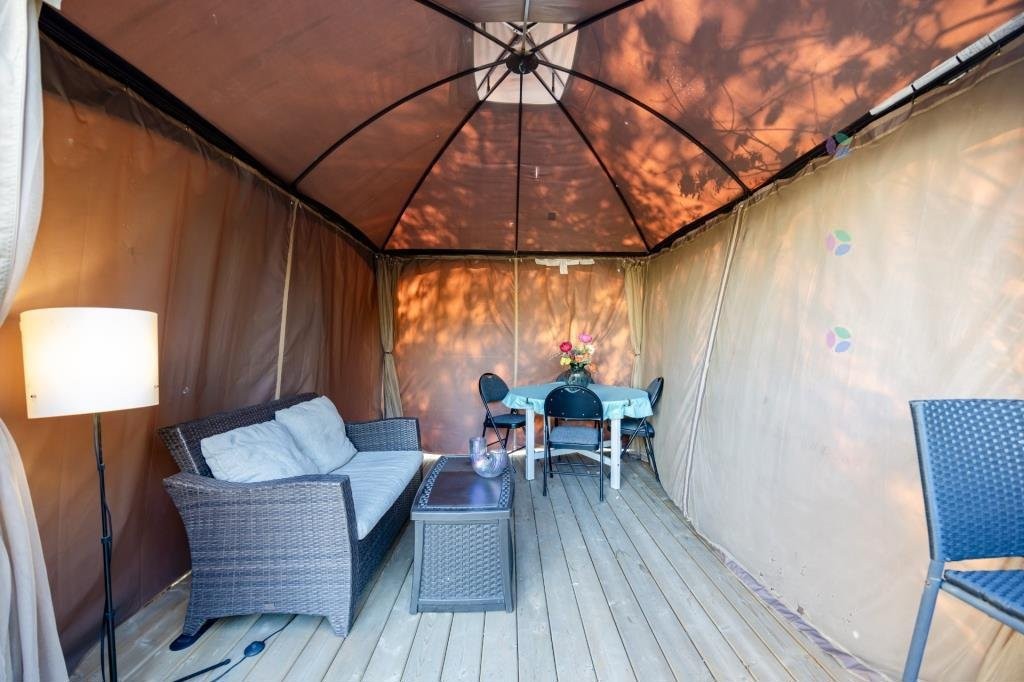 









1


Crois. Raspberry

,
Beaconsfield,




QC
H9W6C9

