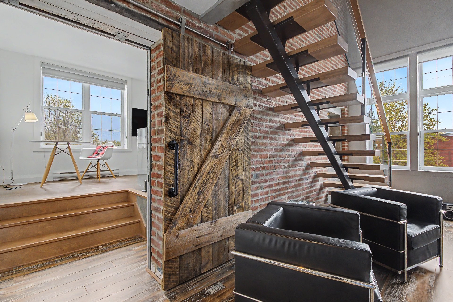 









2182


Av. Lamothe

, 212,
Saint-Hyacinthe,




QC
J2S0J3

