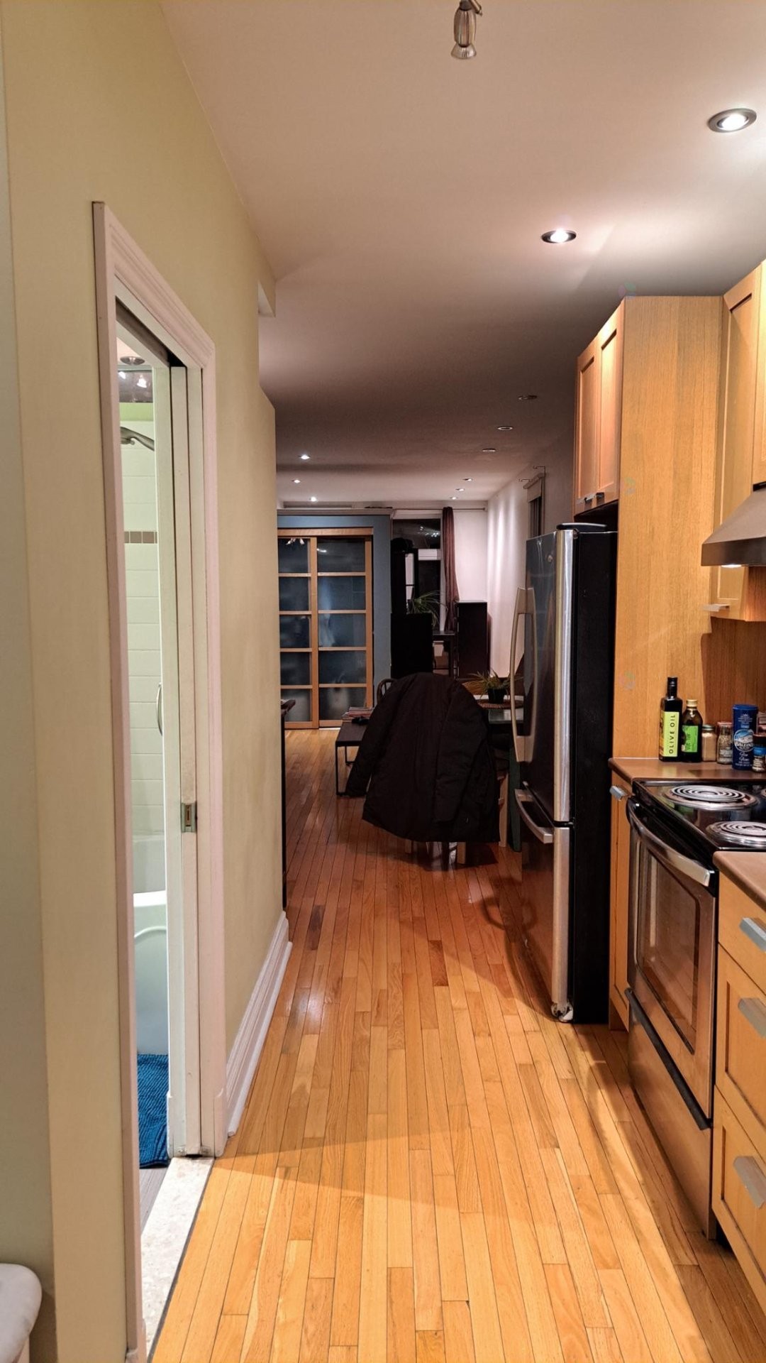 









5382


Av. Papineau

,
Montréal (Le Plateau-Mont-Royal),




QC
H1H1W2

