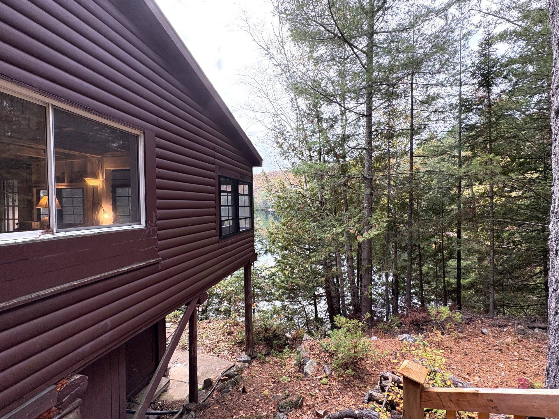 









186


Ch. du Camp

,
Val-des-Monts,




QC
J8N6A7

