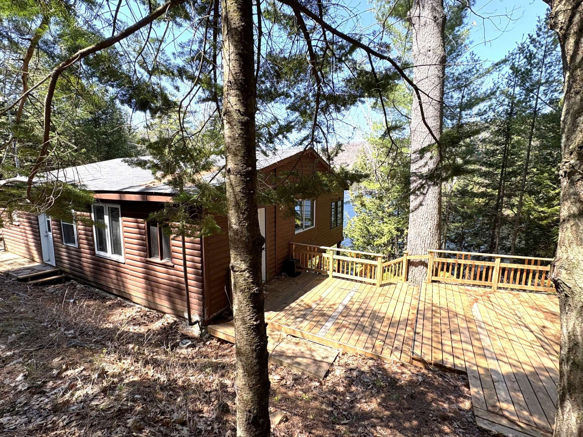 









186


Ch. du Camp

,
Val-des-Monts,




QC
J8N6A7

