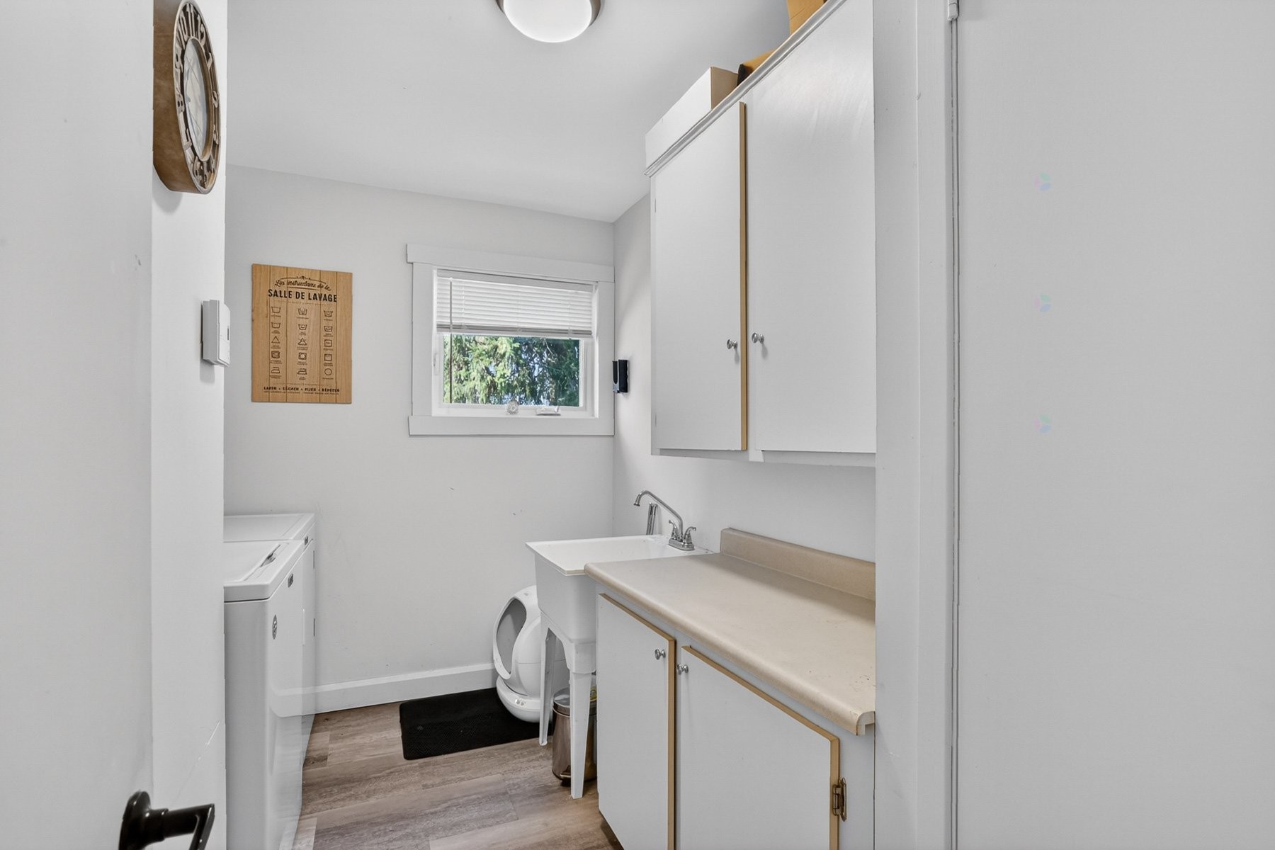 









81


Rue de la Salle

,
Batiscan,




QC
G0X1A0

