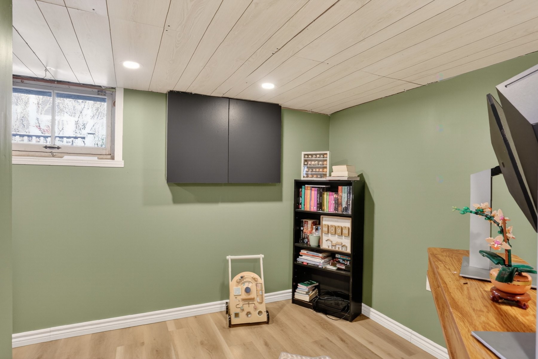 









81


Rue de la Salle

,
Batiscan,




QC
G0X1A0

