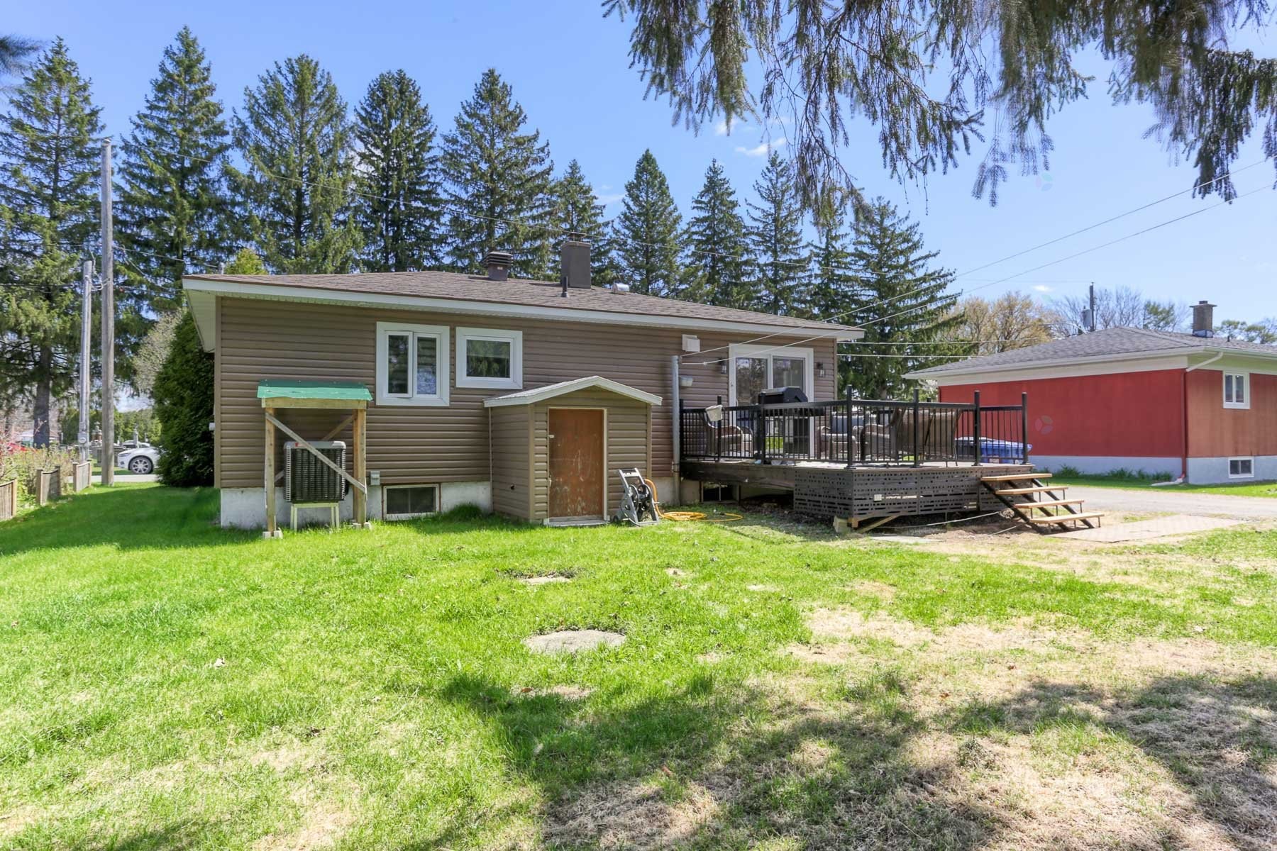 









81


Rue de la Salle

,
Batiscan,




QC
G0X1A0

