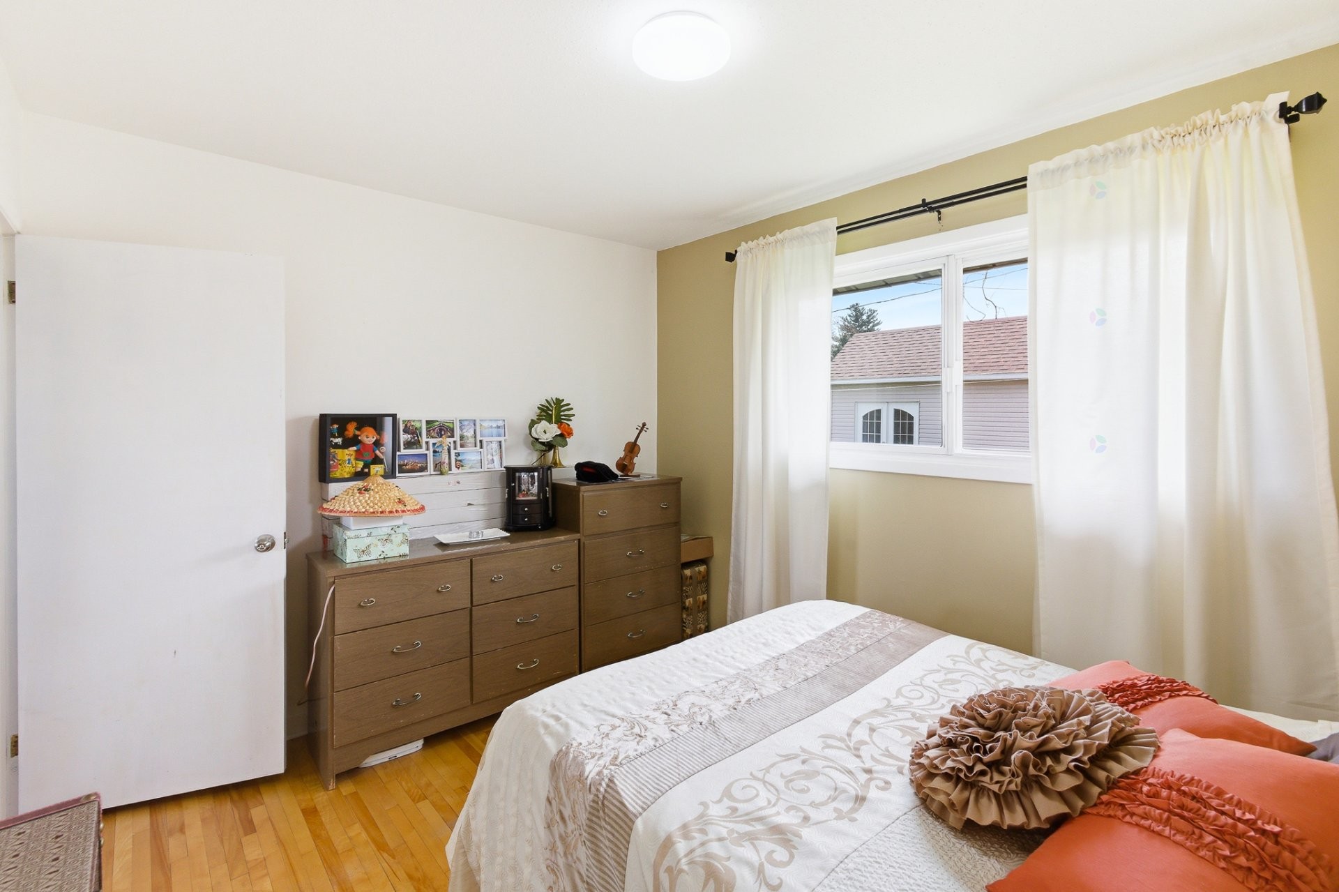 









57


Rue de Grenoble

,
Gatineau (Gatineau),




QC
J8T4W2

