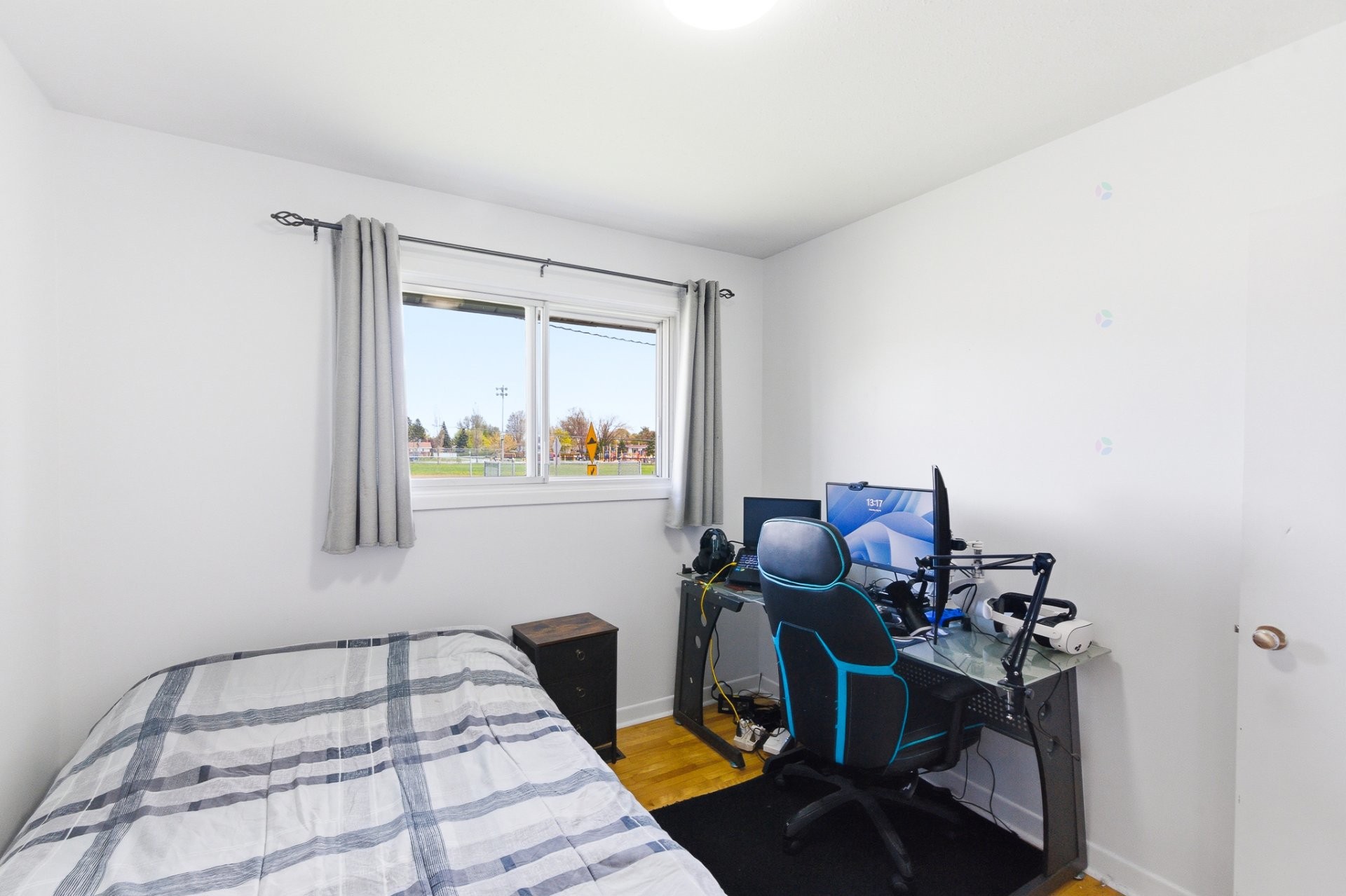 









57


Rue de Grenoble

,
Gatineau (Gatineau),




QC
J8T4W2

