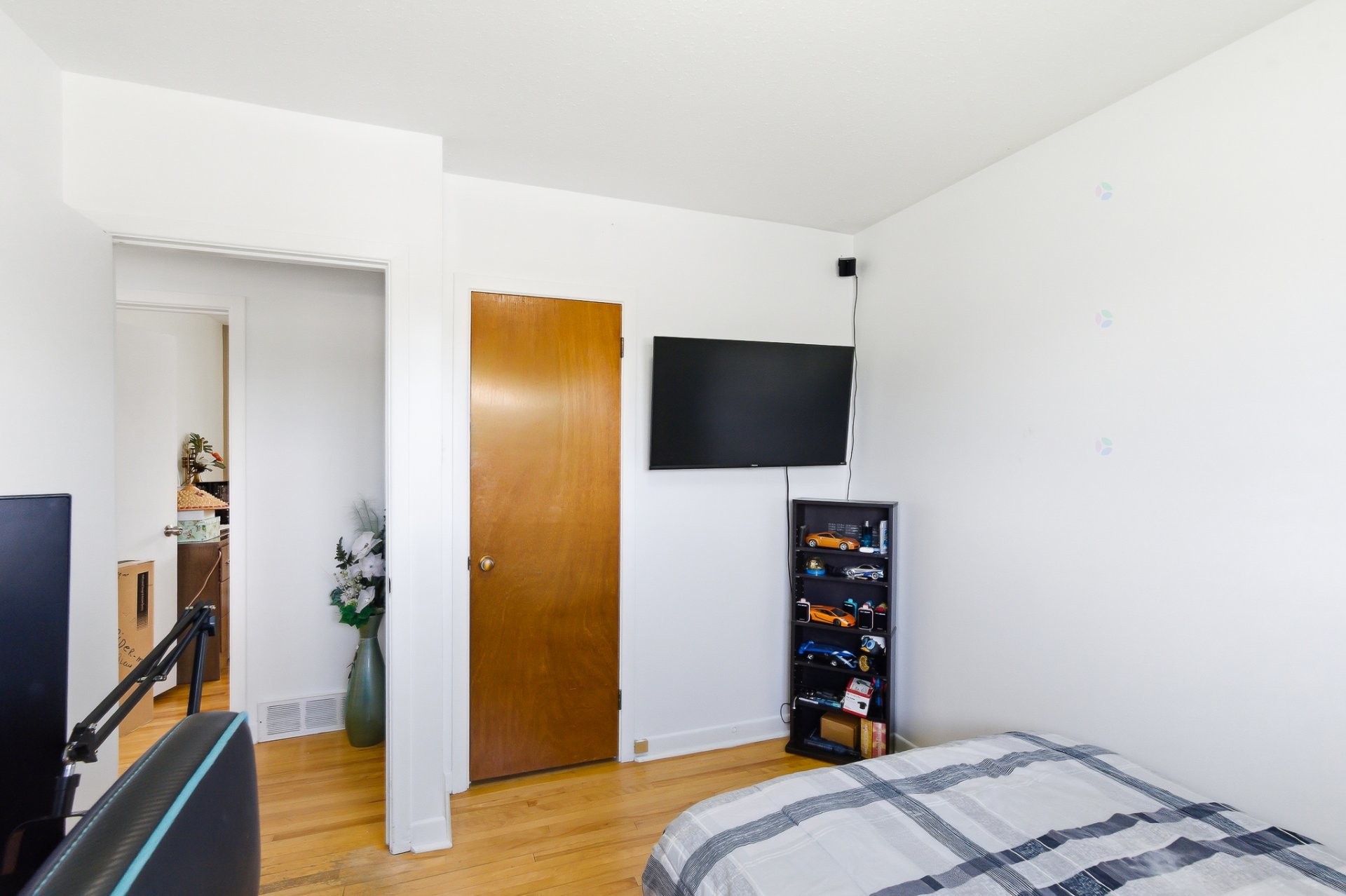









57


Rue de Grenoble

,
Gatineau (Gatineau),




QC
J8T4W2

