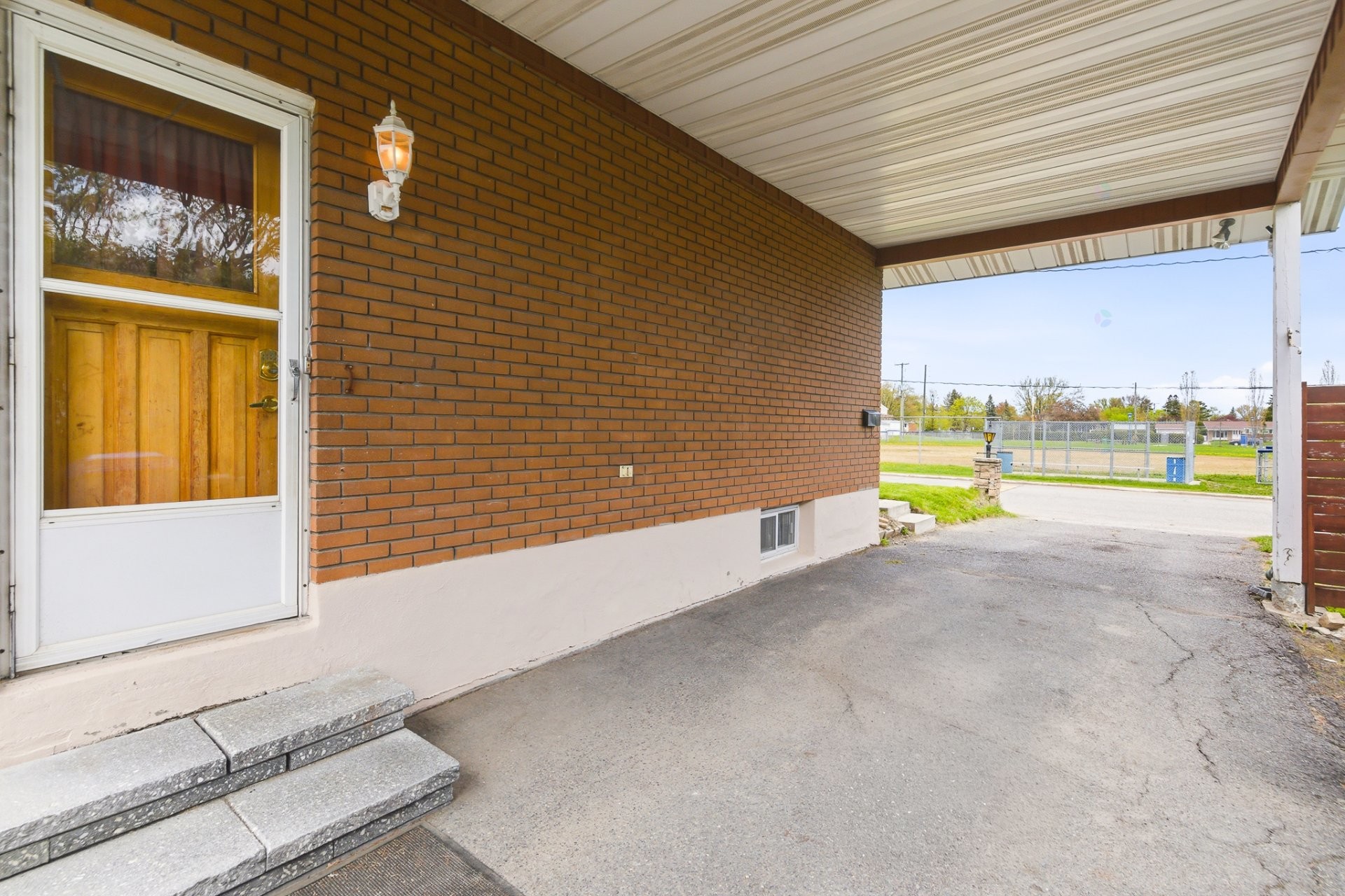 









57


Rue de Grenoble

,
Gatineau (Gatineau),




QC
J8T4W2

