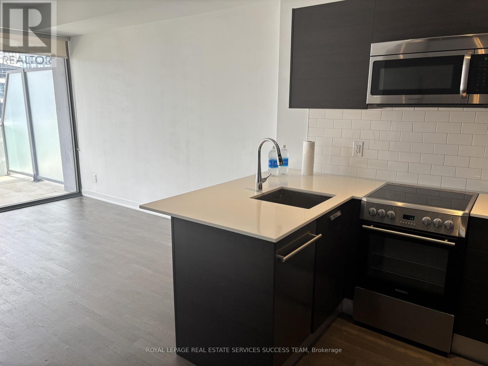 












2901 - 57 ST JOSEPH STREET

,
Toronto,




Ontario
M5S0C5

