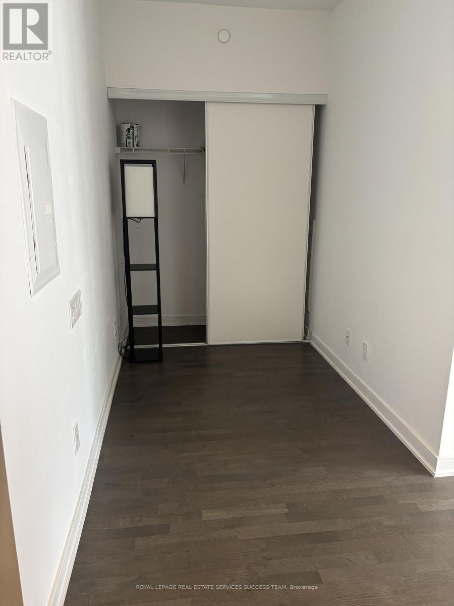 












2901 - 57 ST JOSEPH STREET

,
Toronto,




Ontario
M5S0C5

