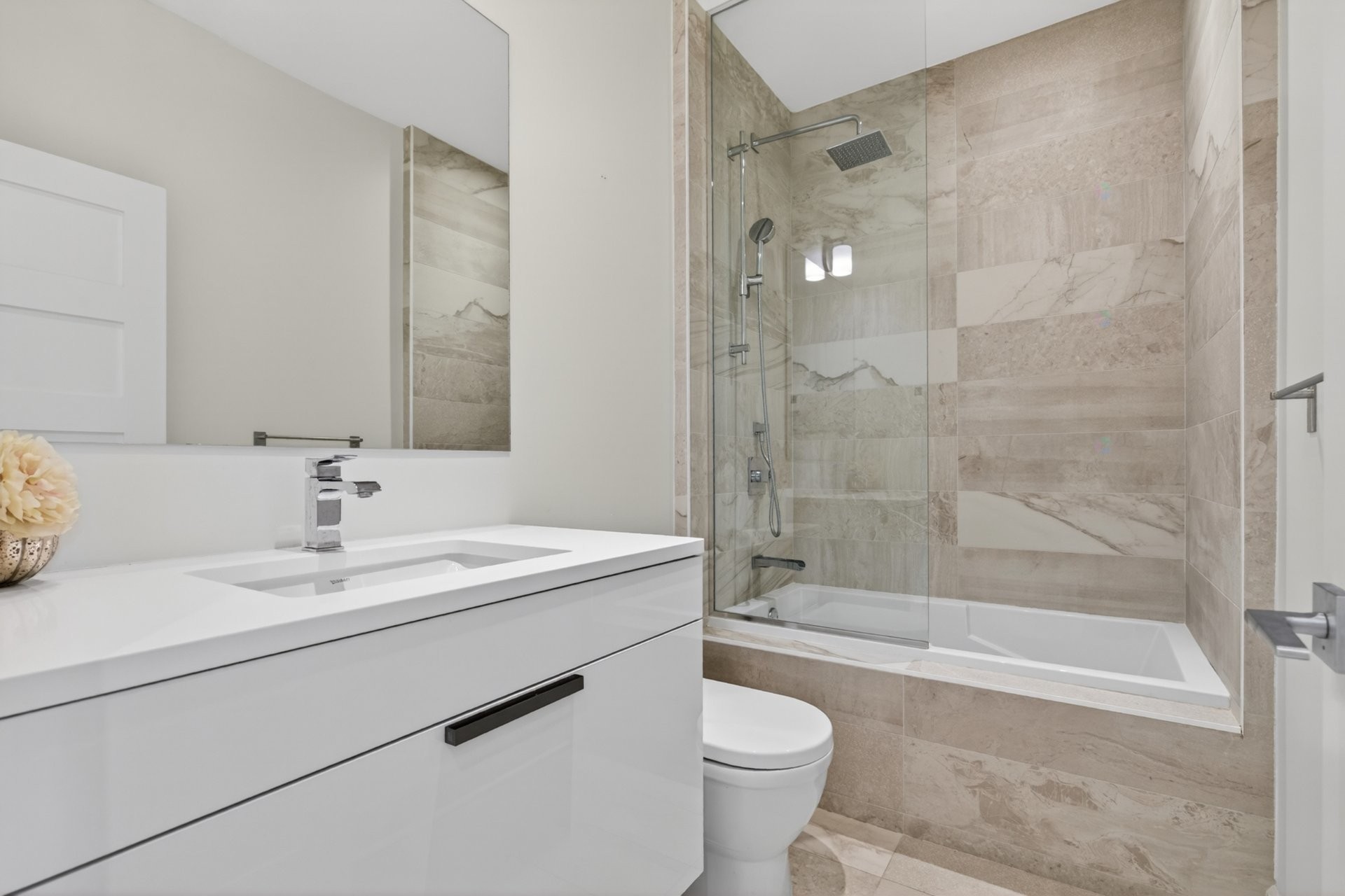 









309


Ch. du Golf

,
Montréal (Verdun/Île-des-Soeurs),




QC
H3E1B3


