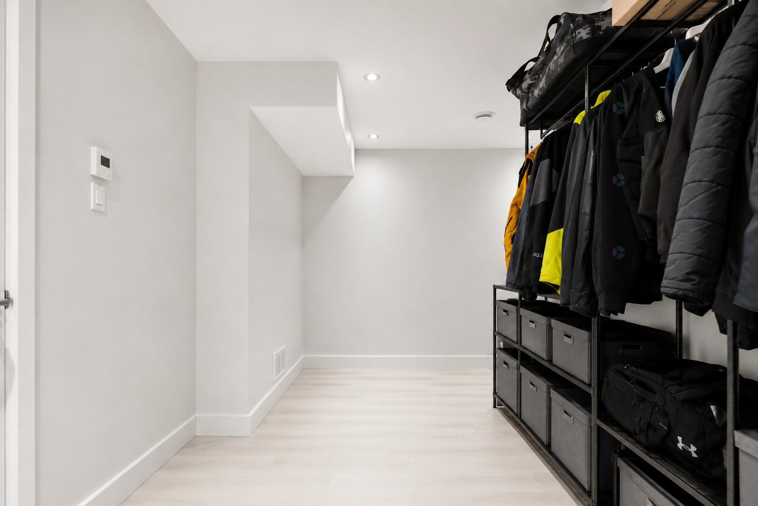 









309


Ch. du Golf

,
Montréal (Verdun/Île-des-Soeurs),




QC
H3E1B3

