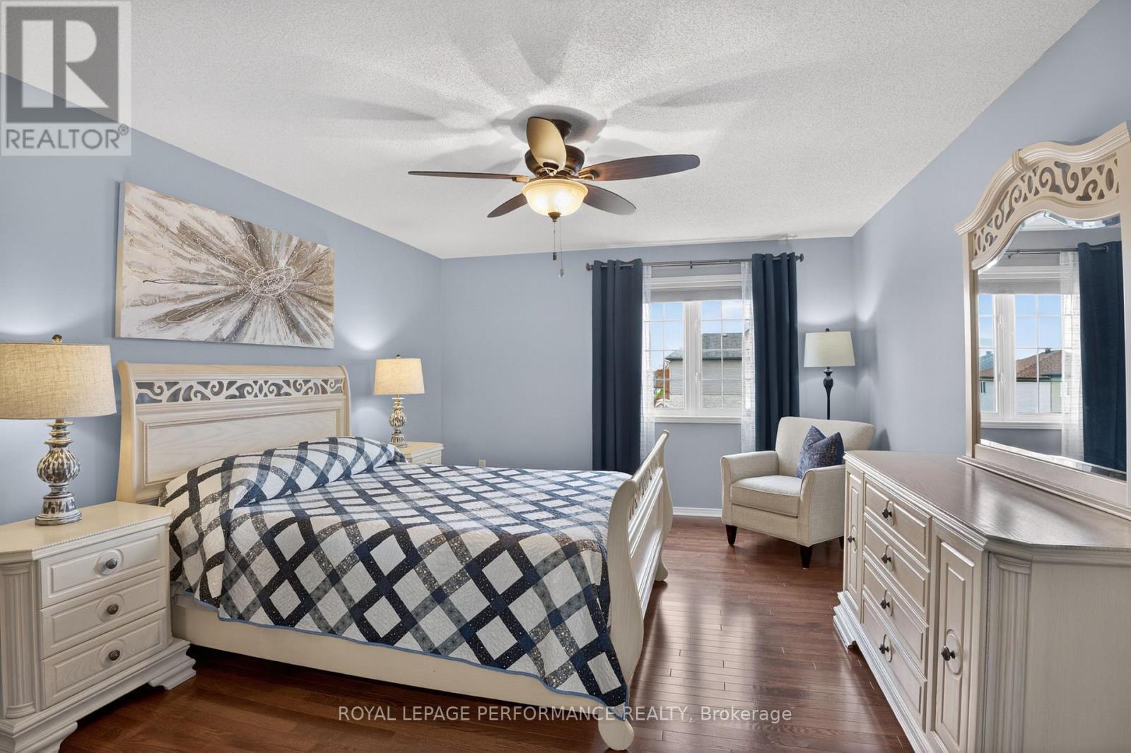 












112 JADE STREET

,
Clarence-Rockland,




Ontario
K4K0C8

