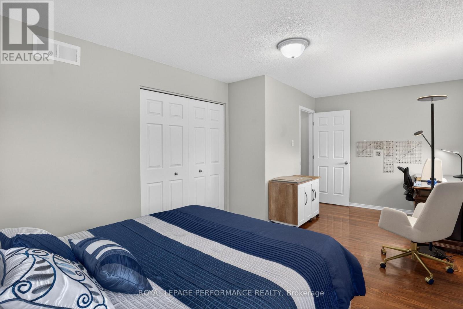 












112 JADE STREET

,
Clarence-Rockland,




Ontario
K4K0C8

