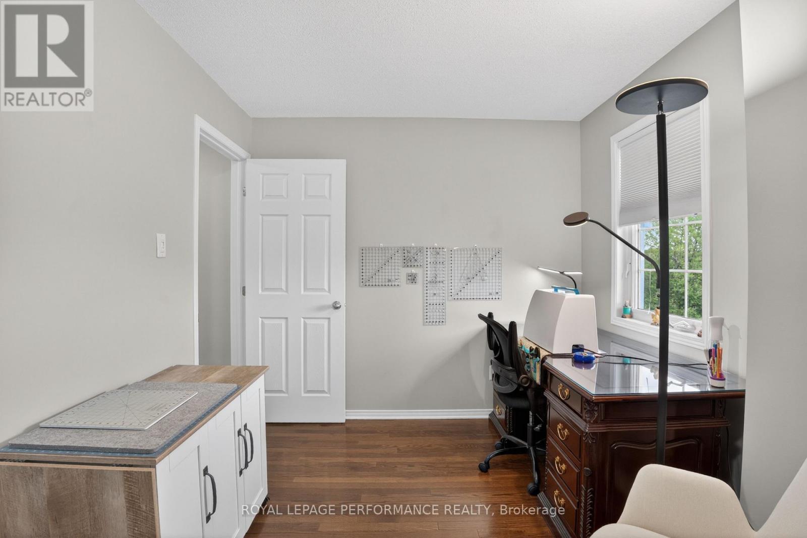 












112 JADE STREET

,
Clarence-Rockland,




Ontario
K4K0C8

