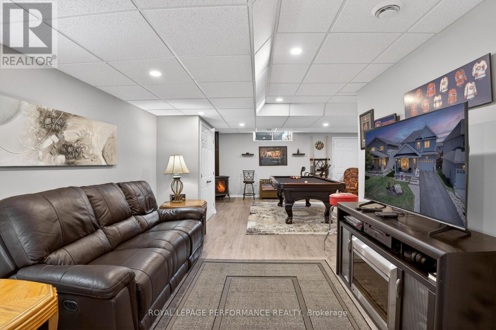 












112 JADE STREET

,
Clarence-Rockland,




Ontario
K4K0C8

