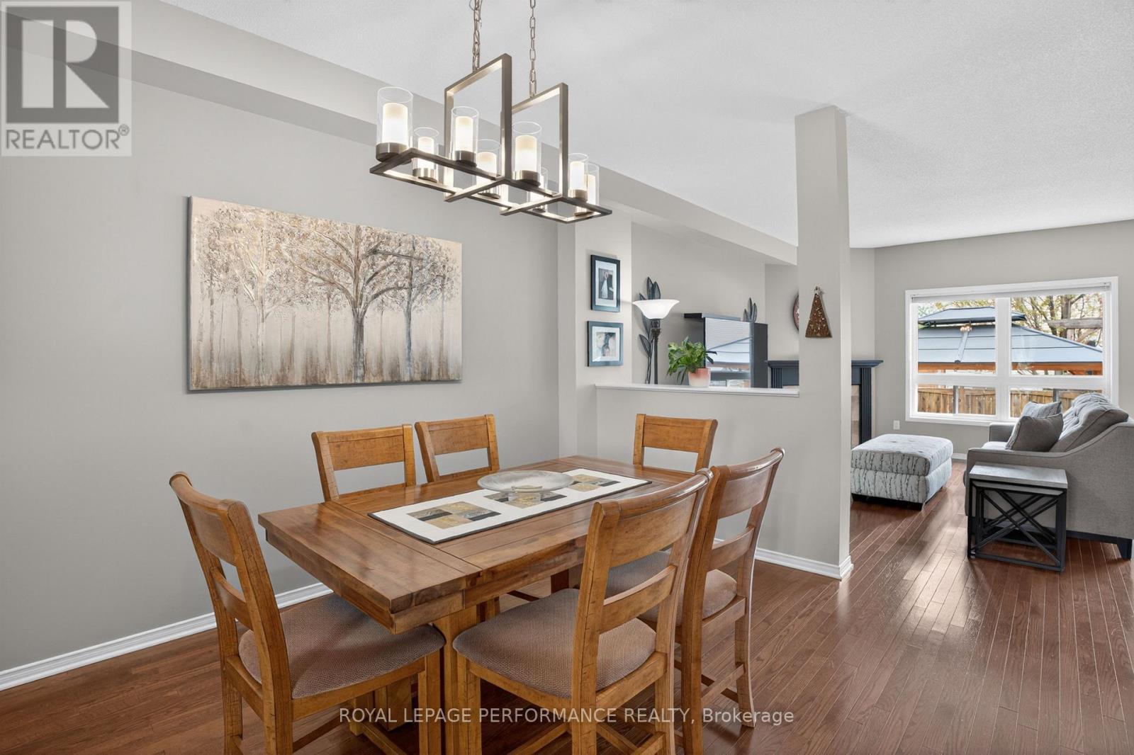 












112 JADE STREET

,
Clarence-Rockland,




Ontario
K4K0C8

