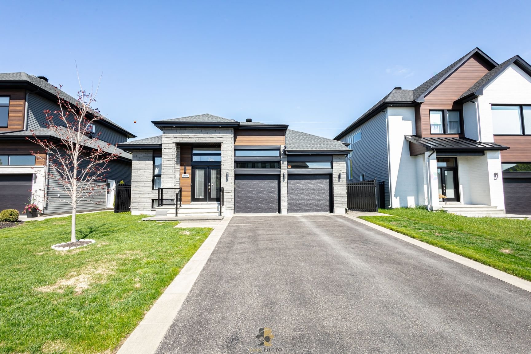 









17195


Rue Jacques-Cartier

,
Mirabel,




QC
J7J0P6

