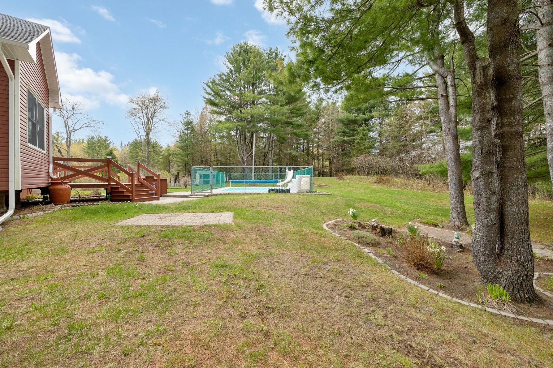 









240


Ch. Ste-Élisabeth

,
Cantley,




QC
J8V3G5

