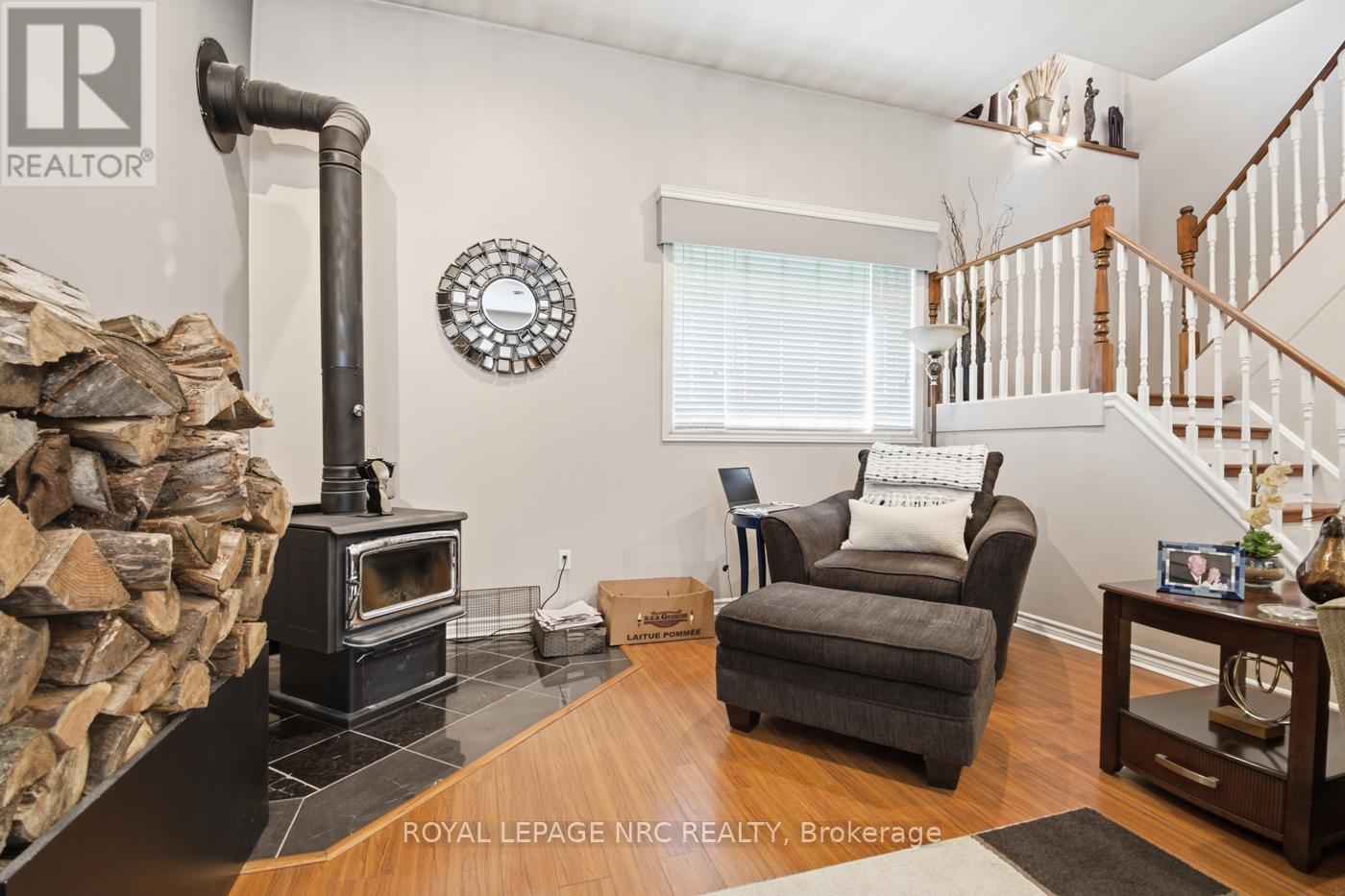 












10195 STANLEY AVENUE

,
Niagara Falls (Lyons Creek),




Ontario
L2E6S6

