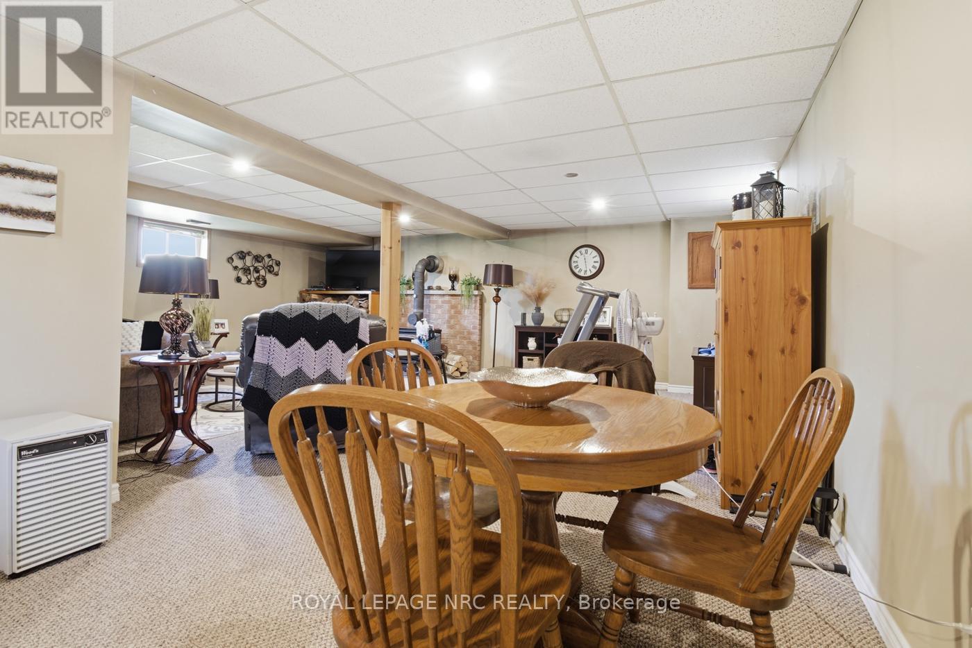












10195 STANLEY AVENUE

,
Niagara Falls (Lyons Creek),




Ontario
L2E6S6

