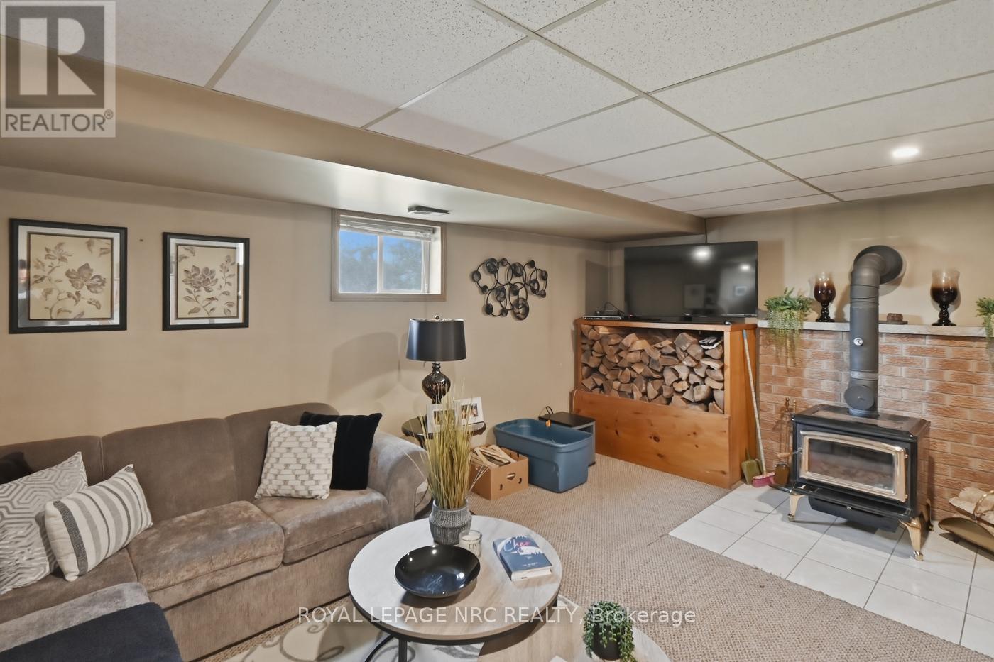 












10195 STANLEY AVENUE

,
Niagara Falls (Lyons Creek),




Ontario
L2E6S6

