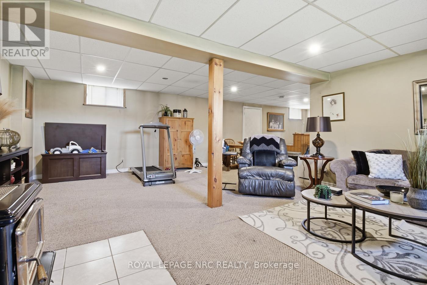












10195 STANLEY AVENUE

,
Niagara Falls (Lyons Creek),




Ontario
L2E6S6

