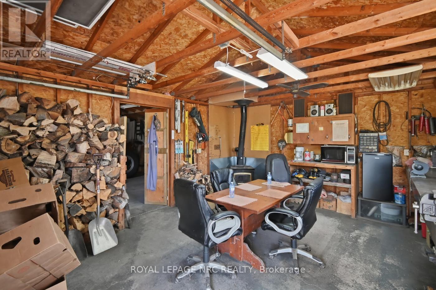 












10195 STANLEY AVENUE

,
Niagara Falls (Lyons Creek),




Ontario
L2E6S6

