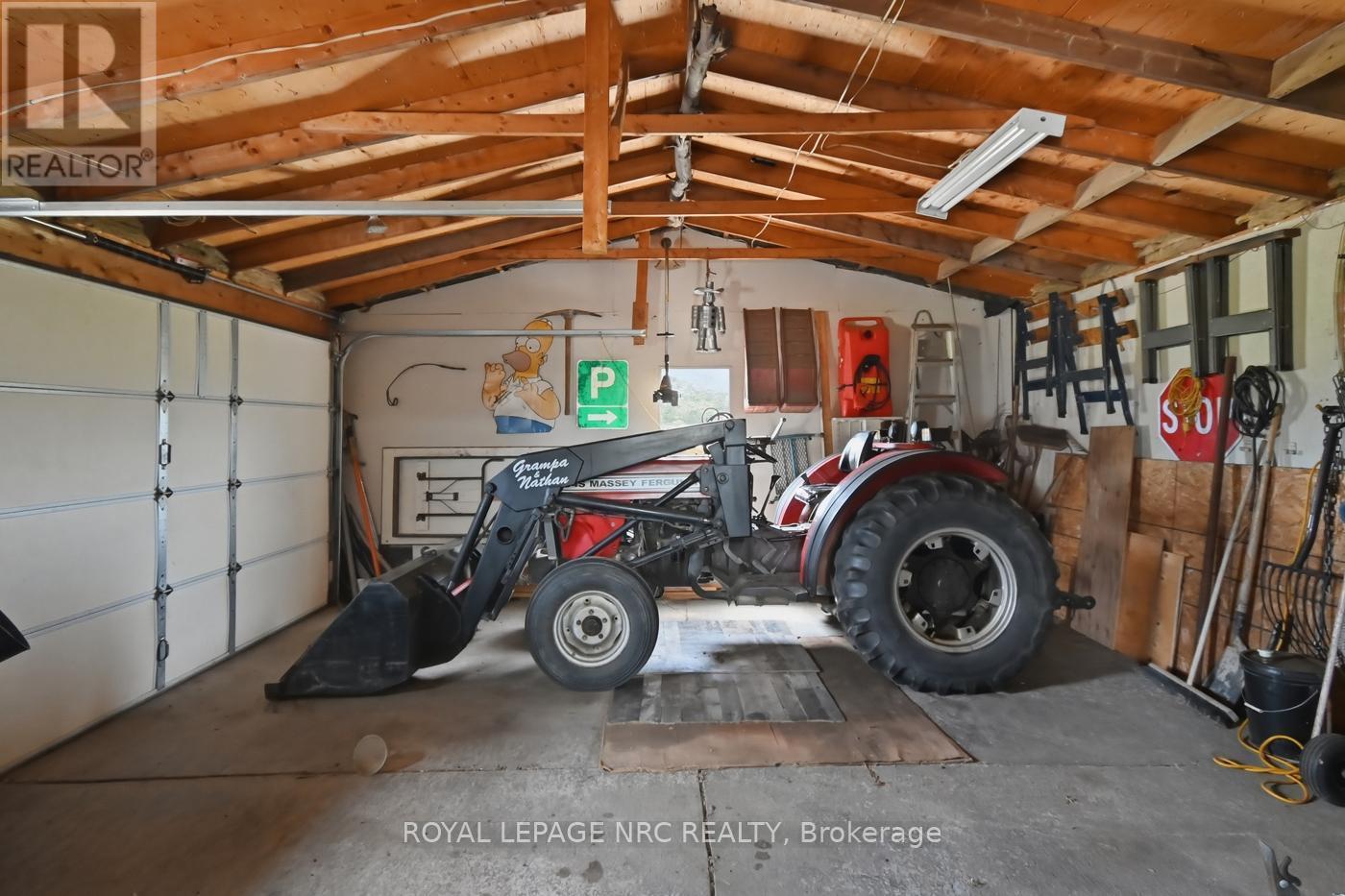 












10195 STANLEY AVENUE

,
Niagara Falls (Lyons Creek),




Ontario
L2E6S6

