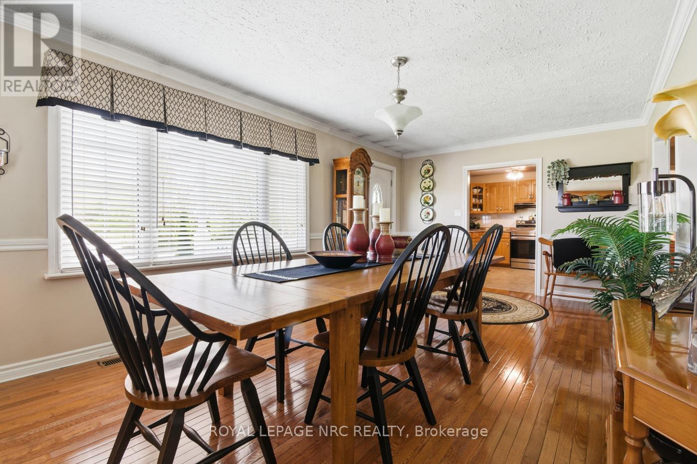 












10195 STANLEY AVENUE

,
Niagara Falls (Lyons Creek),




Ontario
L2E6S6

