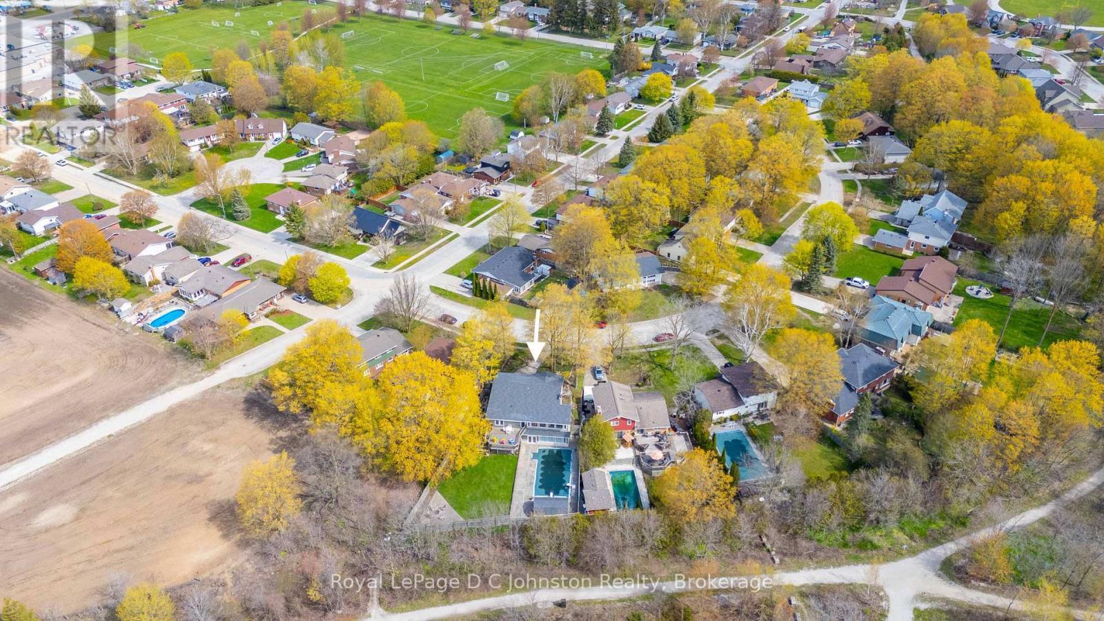 












343 MAPLE DRIVE

,
Saugeen Shores,




Ontario
N0H2C4

