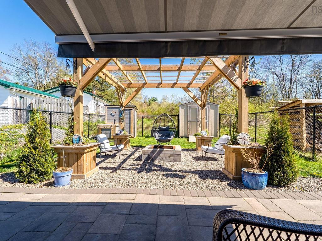 












354 Wentworth Road

,
Windsor,




NS
B0N 2T0

