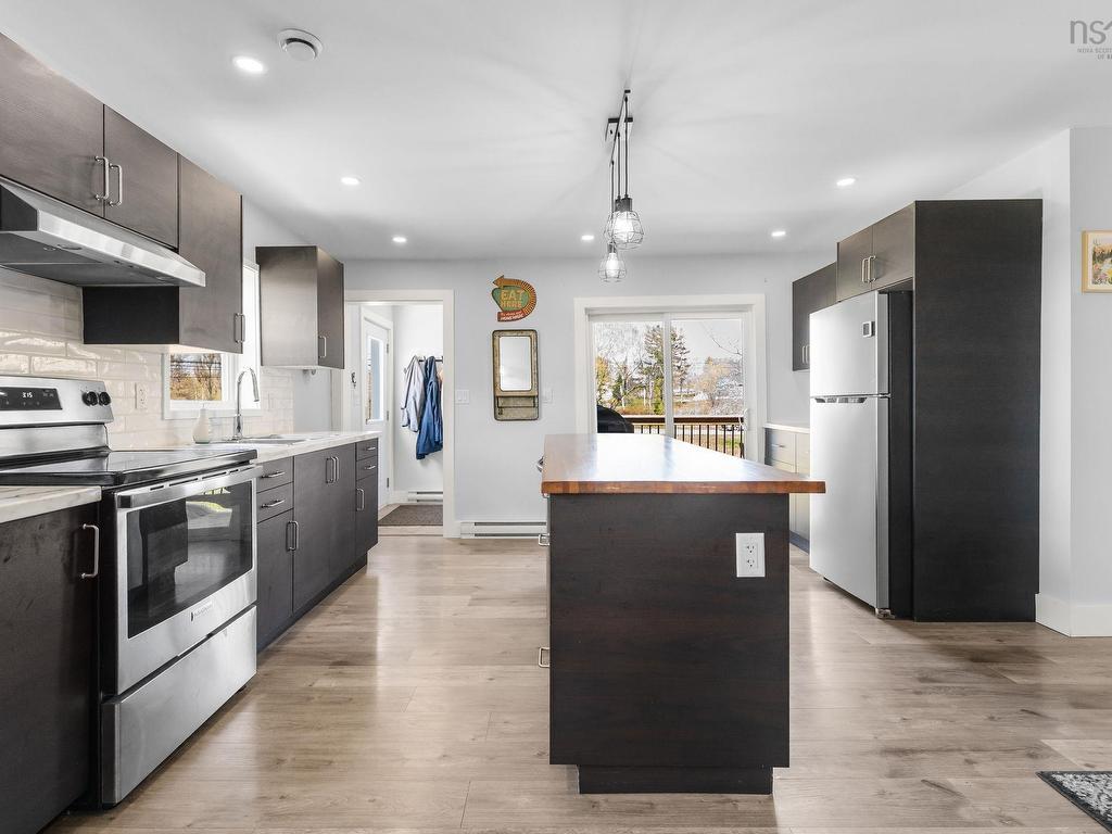 












354 Wentworth Road

,
Windsor,




NS
B0N 2T0

