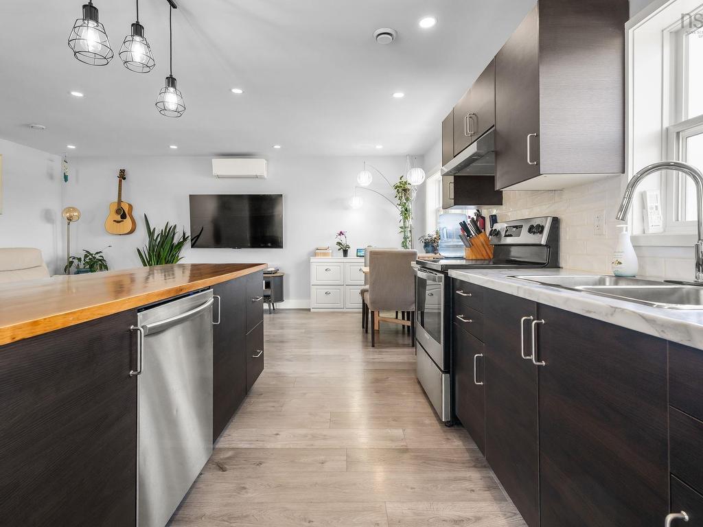 












354 Wentworth Road

,
Windsor,




NS
B0N 2T0

