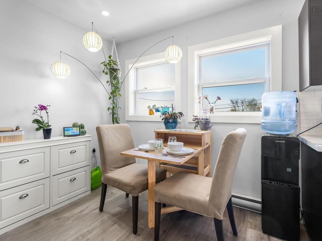 












354 Wentworth Road

,
Windsor,




NS
B0N 2T0

