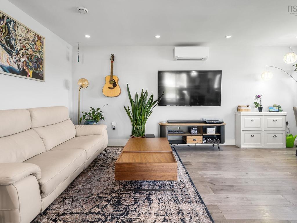 












354 Wentworth Road

,
Windsor,




NS
B0N 2T0


