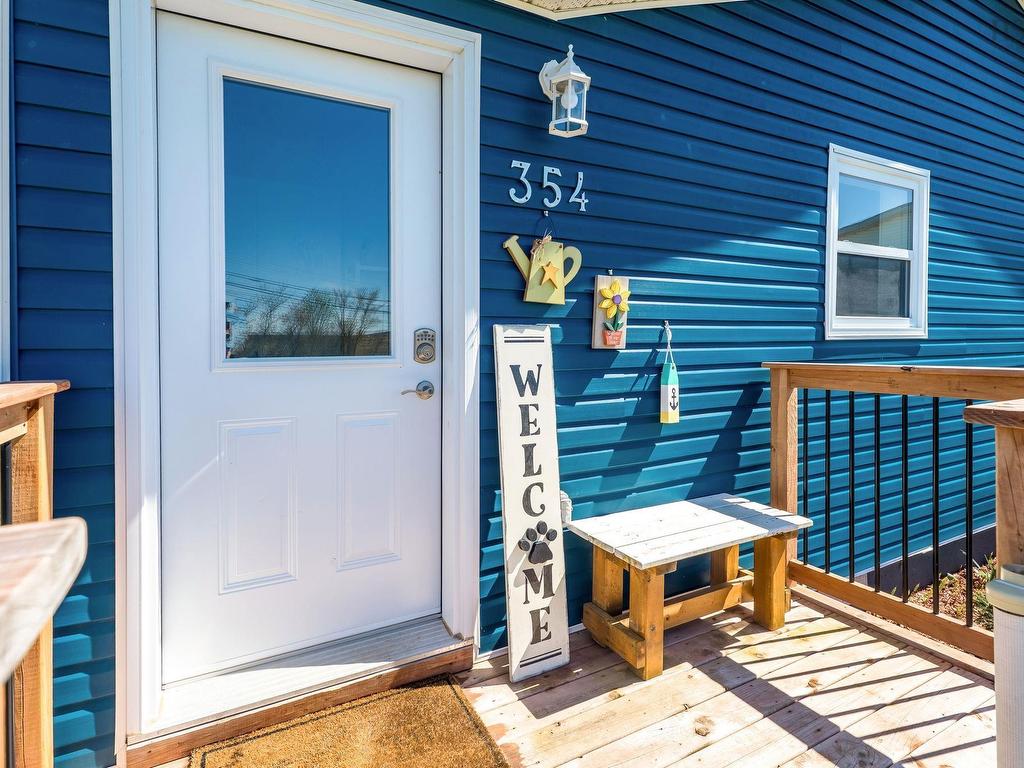 












354 Wentworth Road

,
Windsor,




NS
B0N 2T0

