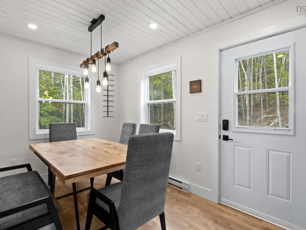 












75 21 Dove

,
Vaughan,




NS
B0N 2T0

