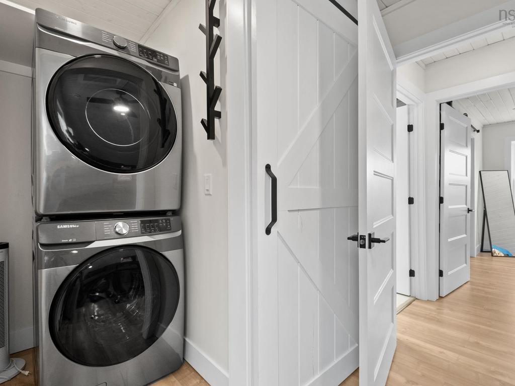 












75 21 Dove

,
Vaughan,




NS
B0N 2T0

