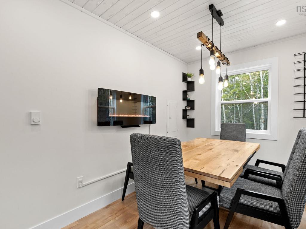 












75 21 Dove

,
Vaughan,




NS
B0N 2T0


