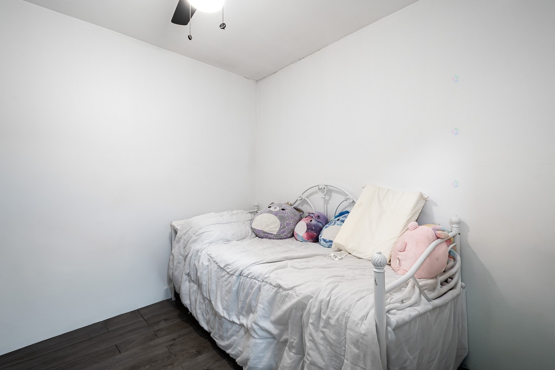 









5670


Ch. Merrimac

,
Côte-Saint-Luc,




QC
H4W1S6

