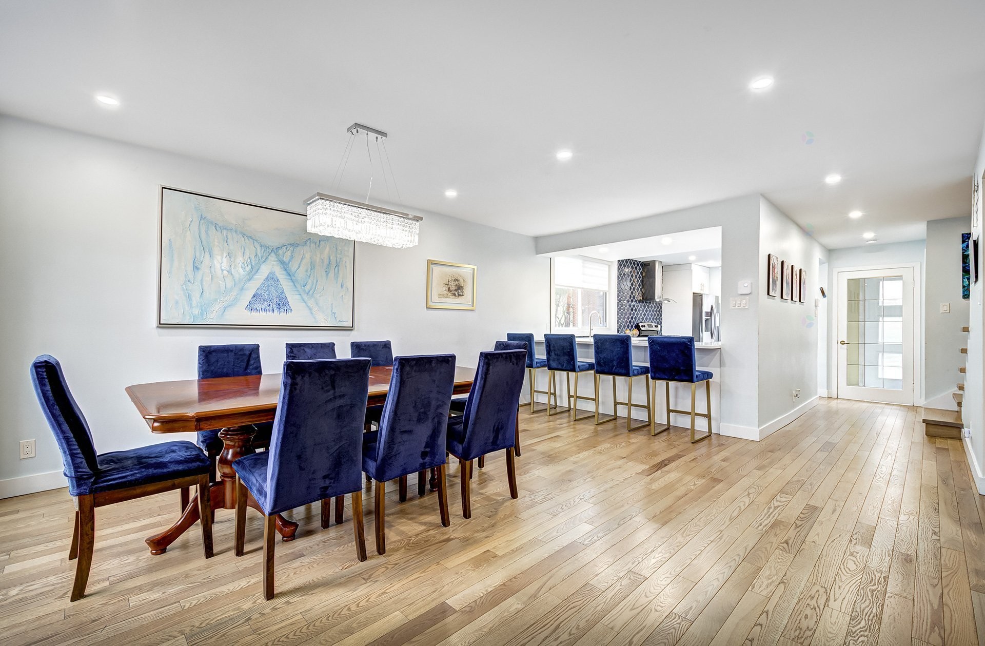 









5670


Ch. Merrimac

,
Côte-Saint-Luc,




QC
H4W1S6

