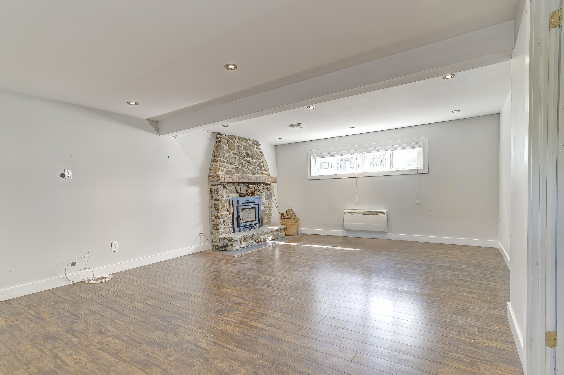 









14


Av. de Gironde

,
Candiac,




QC
J5R4B1

