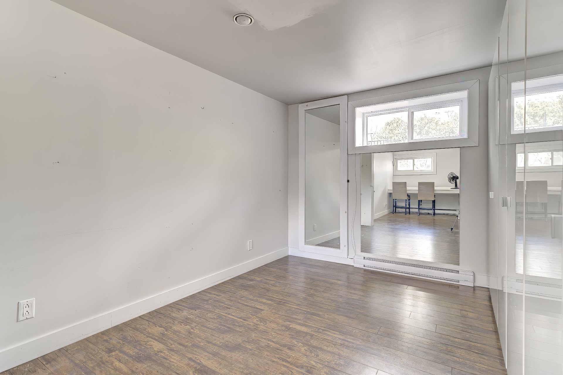 









14


Av. de Gironde

,
Candiac,




QC
J5R4B1


