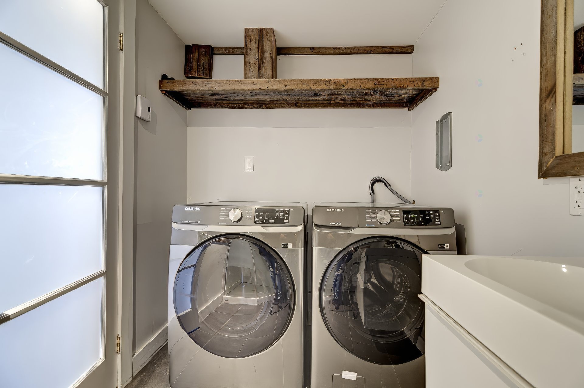 









14


Av. de Gironde

,
Candiac,




QC
J5R4B1

